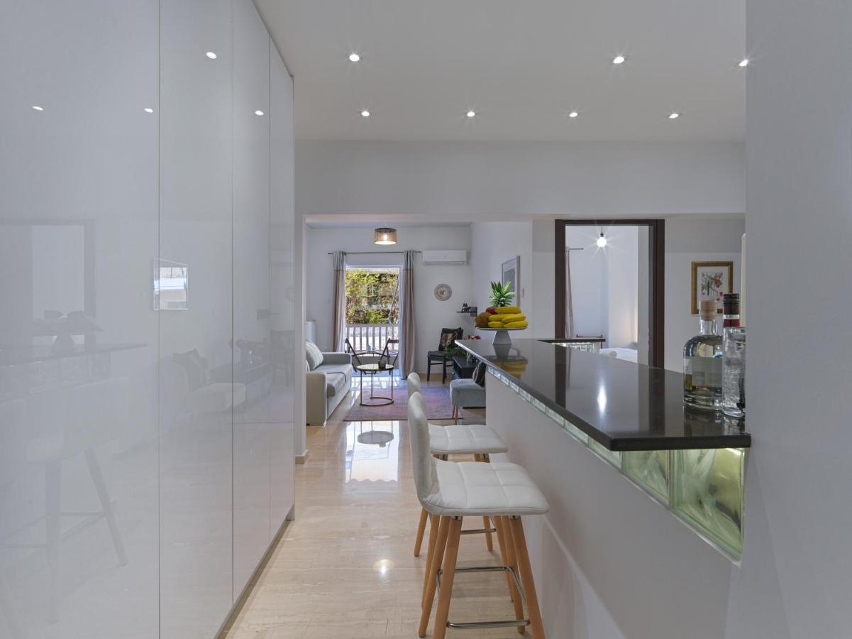 Newly Renovated Apartment In The Heart Of Atina Dış mekan fotoğraf
