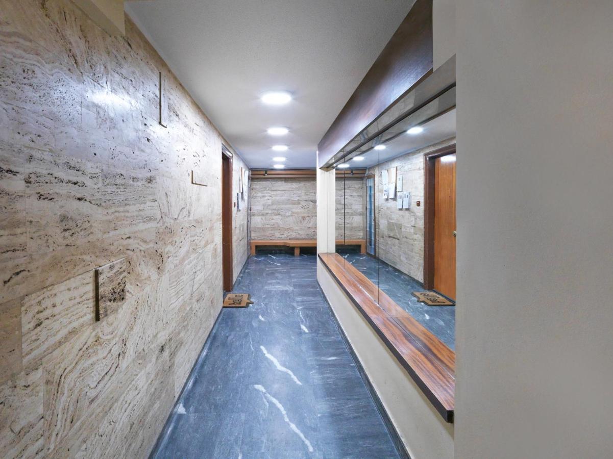 Newly Renovated Apartment In The Heart Of Atina Dış mekan fotoğraf